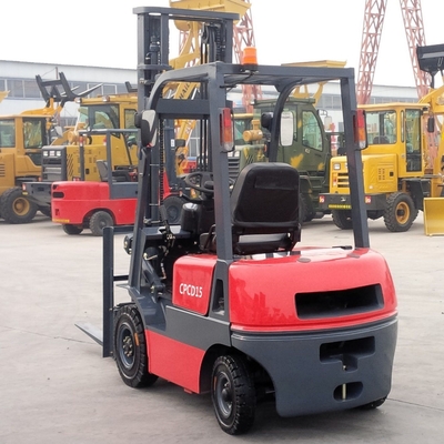 2250mm Min. Turning Radius 1.5ton Diesel Forklift Truck with Mitsubishi S4s Isuzu Engine