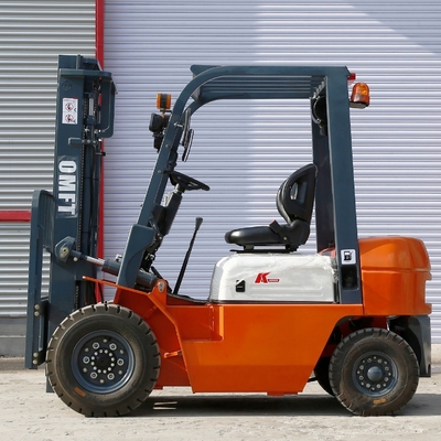 Tyre Pneumatic or Solid 2.5ton 2500kg Fd25 Diesel Forklift Truck with Container Mast