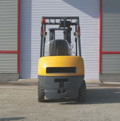 Min. Width of Right Angle Stacking 4280mm Omft 3 Ton Forklift with Isuzu C240 Engine