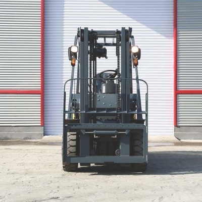 Min. Width of Right Angle Stacking 4280mm Omft 3 Ton Forklift with Isuzu C240 Engine