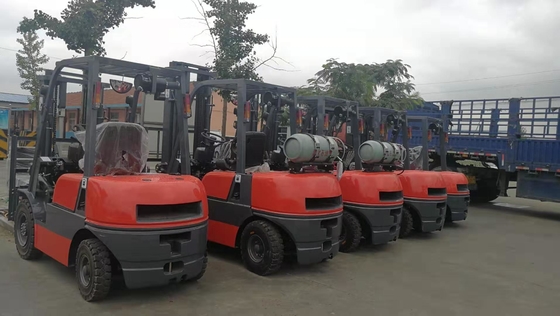 Condition Diesel Engine 3.5t Fork Lifter with Container Mast Attachment Japanese Isuzu