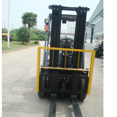 2ton LPG Forklift with Min. Turning Radius 2170mm and Lift Height 3000-7000mm
