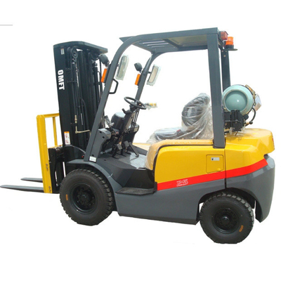 Tcm 4wheels LPG Gasoline Petrol Forklift at 2.5t/2t/3t/3.5t with Cabin and Ce Certificate