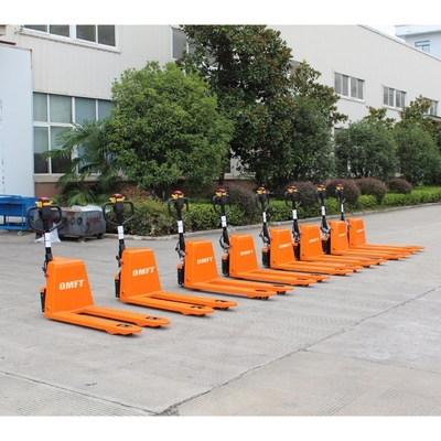 Electric Semi-Powered Pallet Truck with 1.5T Load Capacity and 1375mm Turning Radius