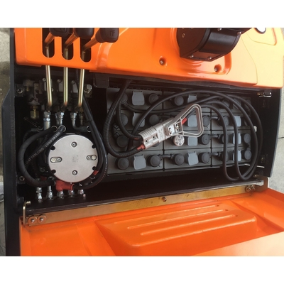 1600mm Lift Height 2 Ton Battery Operated Electric Reach Stacker for Pallet Stacking