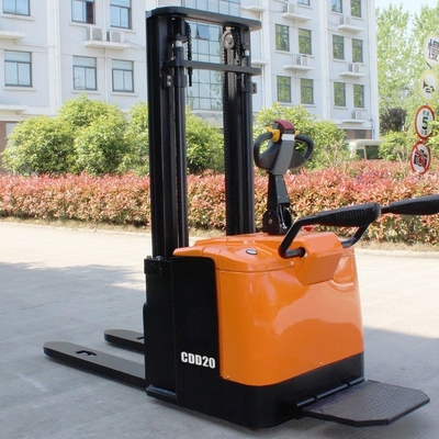 2.0 Ton Stand Type Self-Loading Self-Unloading Electric Stacker with 560X1220mm Fork