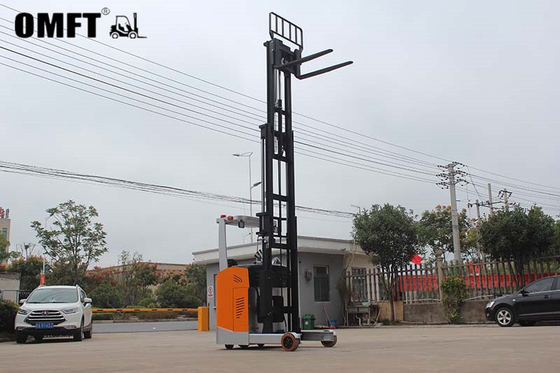4/5km/H Travel Speed Electric Reach Forklift Stacker for Safe and Smooth Drum Handling