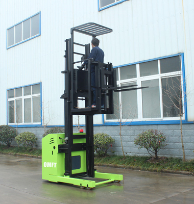 CDD10X Electric Aerial Order Picker for Solid PU Materials Lifting 3m 3.5m 4m 4.5m Height