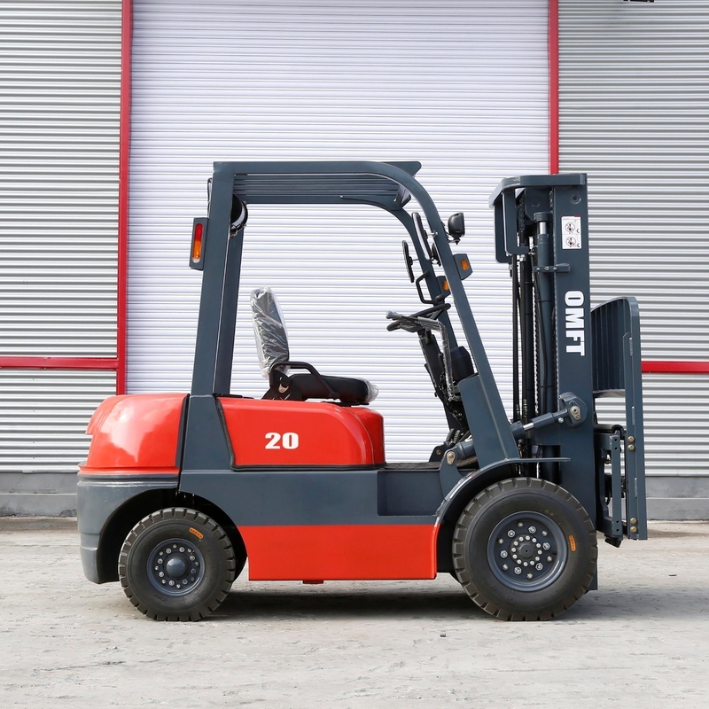 Outlets 2 Ton Diesel Forklift Truck with and Min. Width of Right Angle Stacking 4110mm