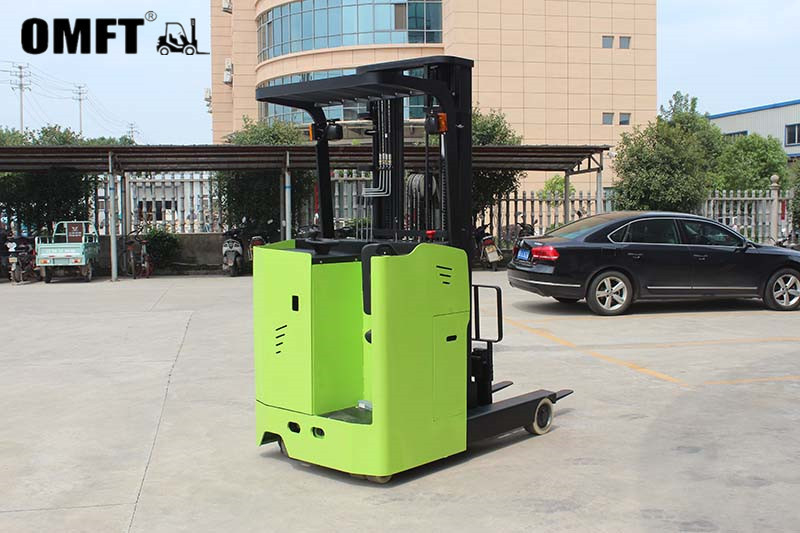 Electric Stacker 1.5t 2t 2.5t 3t Self Load/Unload Lift for Cold Store Operations